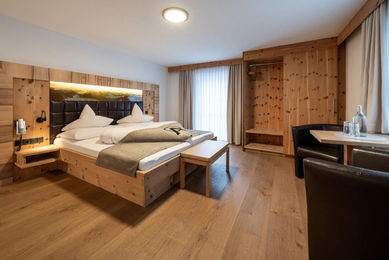 לאנגנפלד Genusshotel Alpenblick מראה חיצוני תמונה