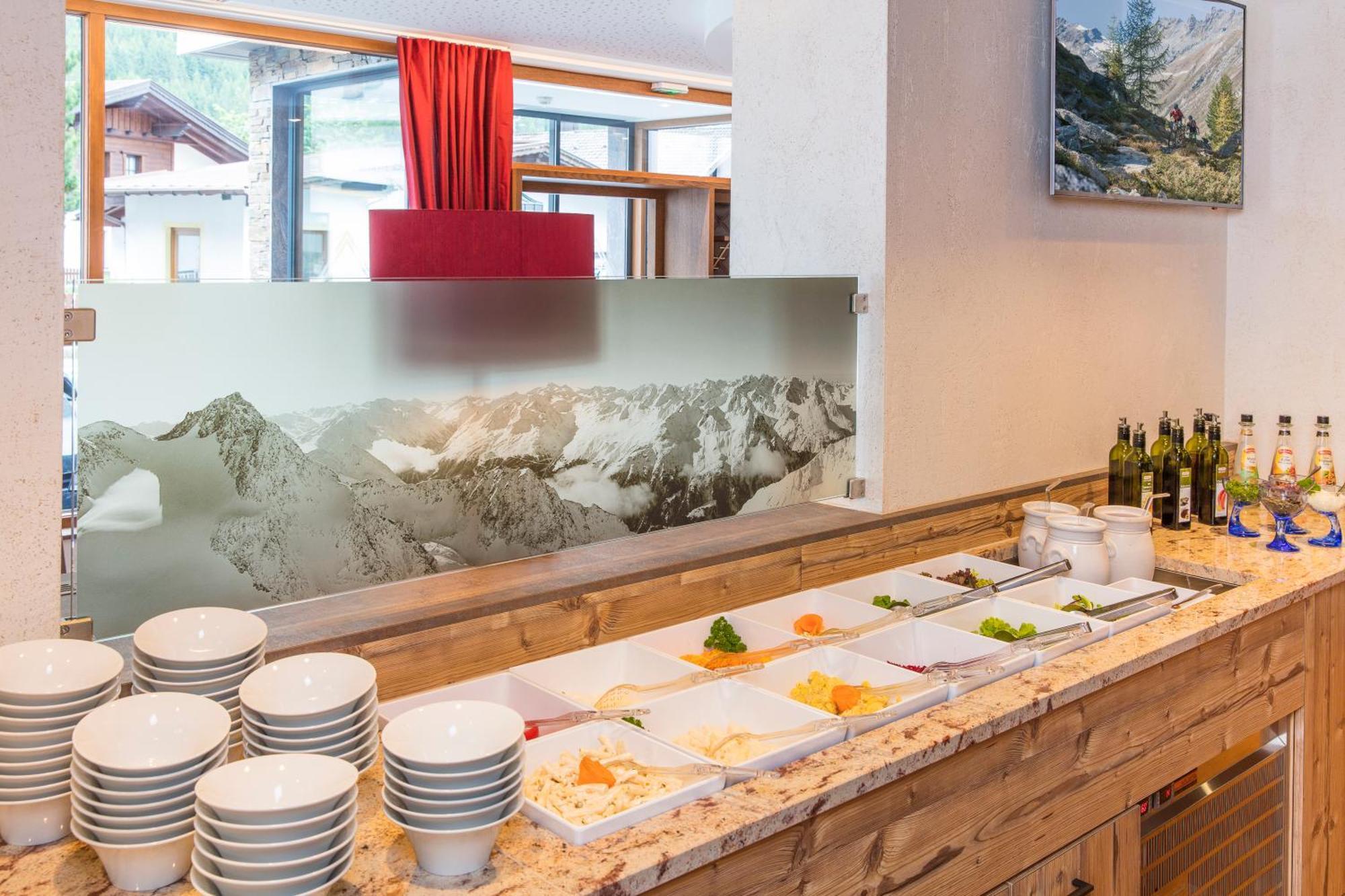 לאנגנפלד Genusshotel Alpenblick מראה חיצוני תמונה
