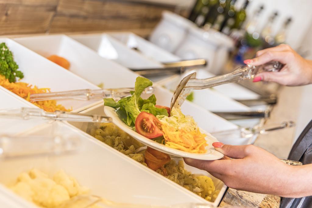 לאנגנפלד Genusshotel Alpenblick מראה חיצוני תמונה