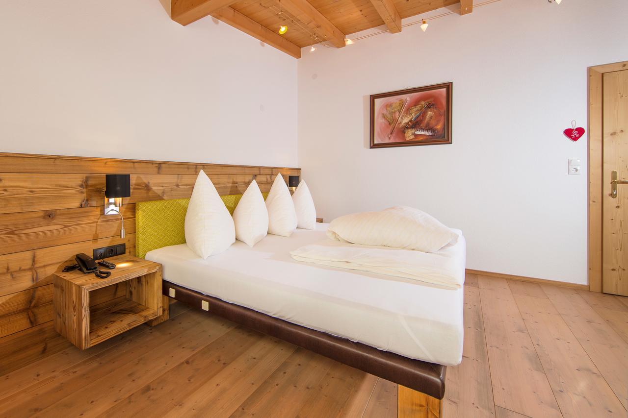 לאנגנפלד Genusshotel Alpenblick מראה חיצוני תמונה
